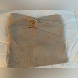 Top beige de Dynamite